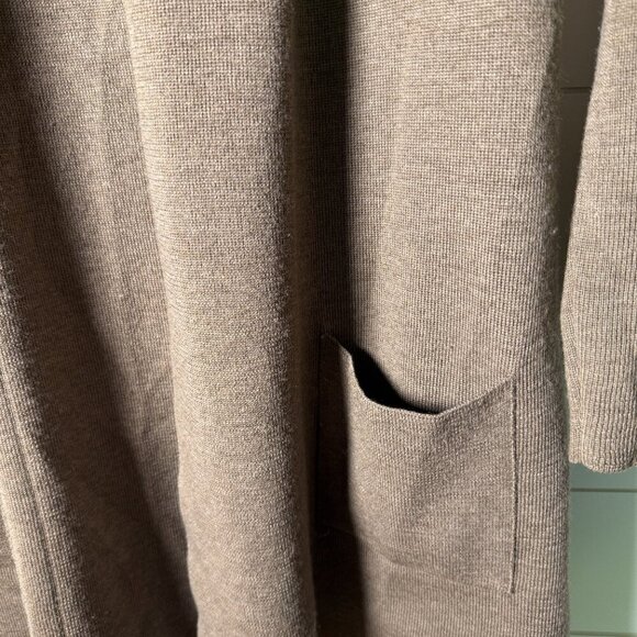 BRUNELLA GORI Cardigan Heathered Brown Size Medium 100% Extra Fine Merino Wool - Picture 8 of 8